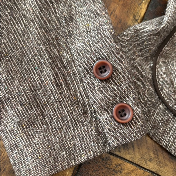 Vintage-inspired Women's Tweed Blaze  Chic Brown Women's Blazer - Picture 4 of 8